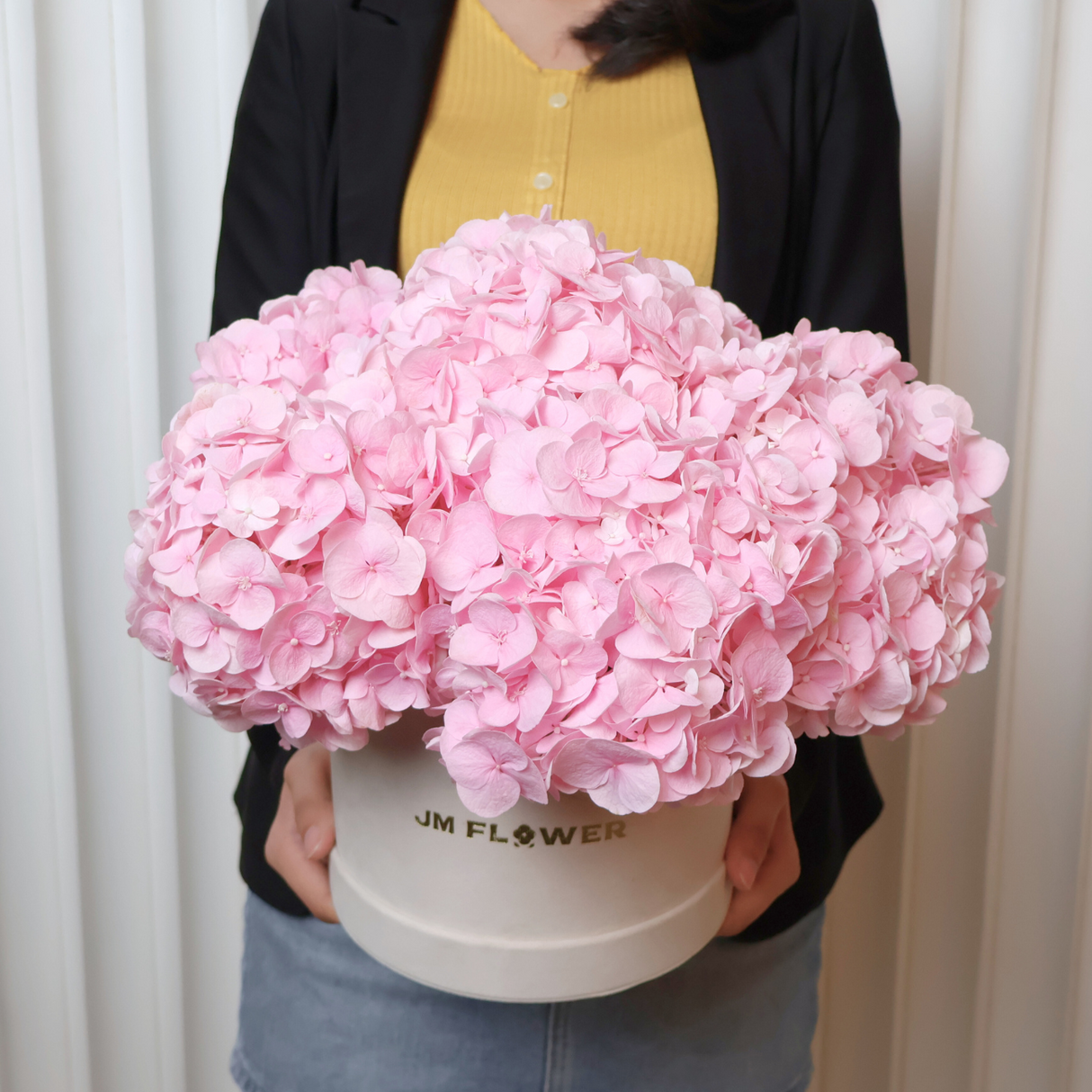 Blush Elegance (Hydrangea) - Valentine Flower Box