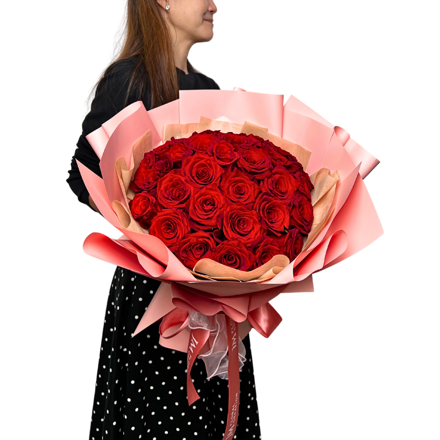 Aria (33 Roses) - Flower Bouquet