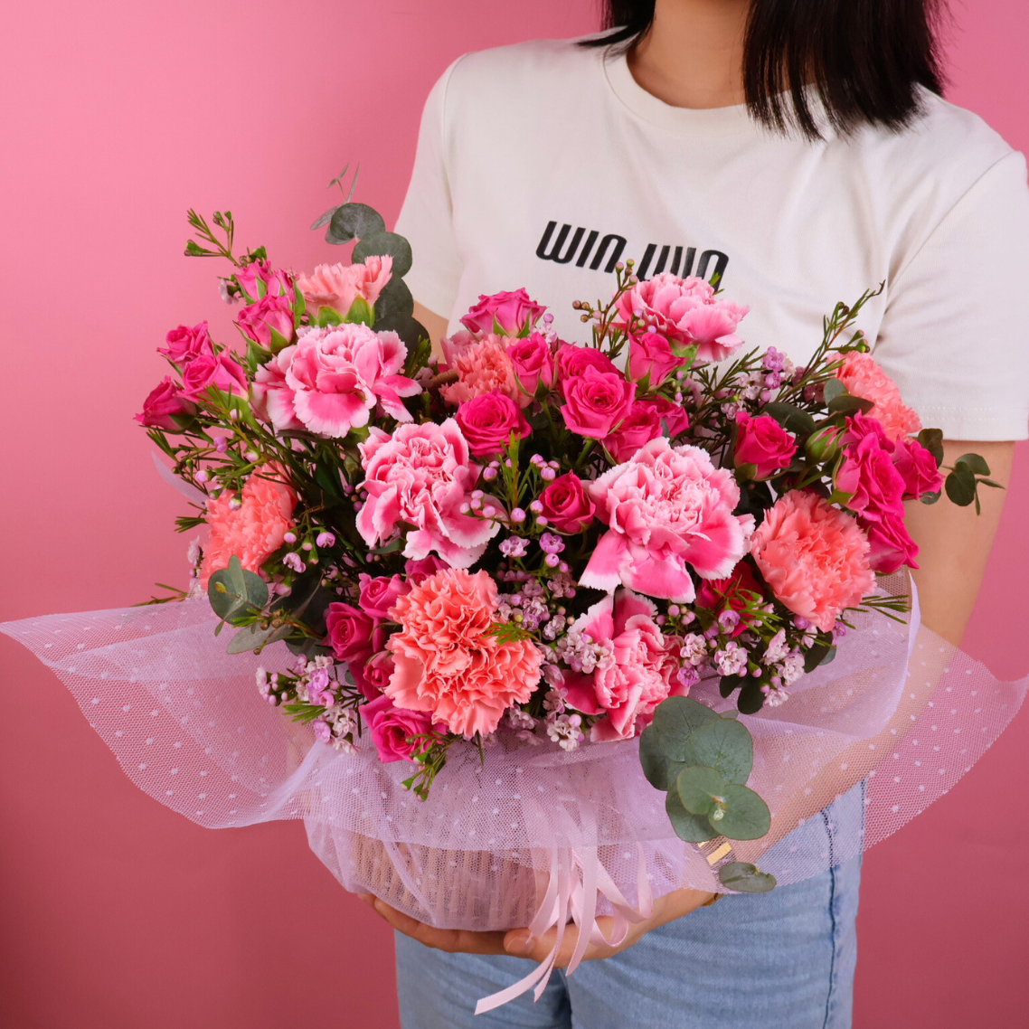 Berry Bloom (12 Carnations)