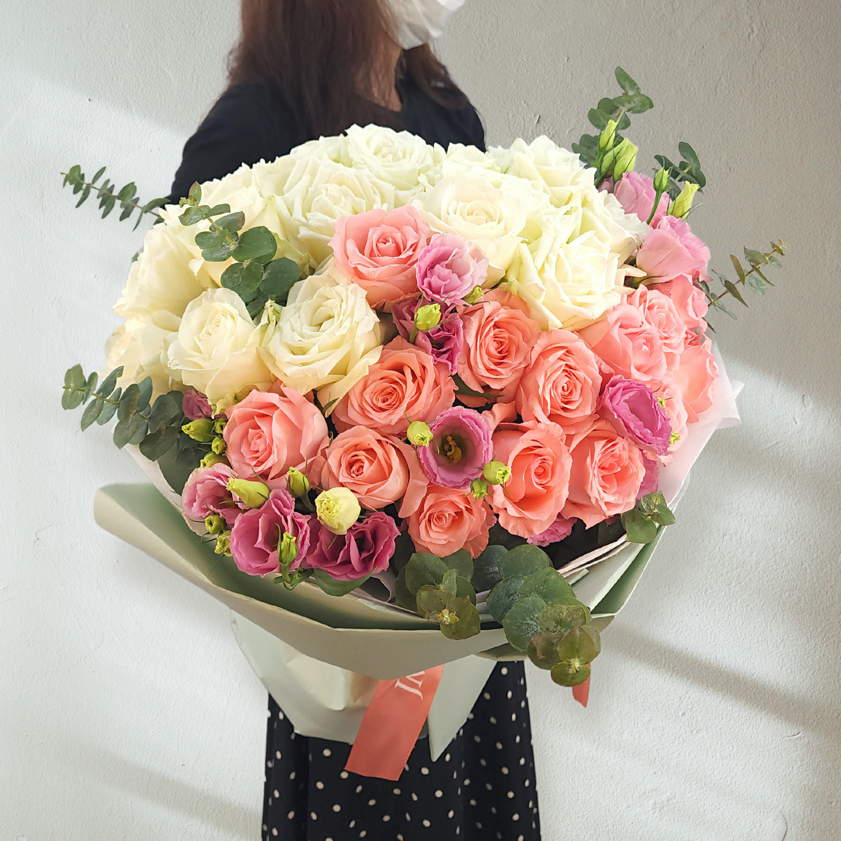bianca Pink & White Roses Bouquet Birthday Flower Bouquet Singapore