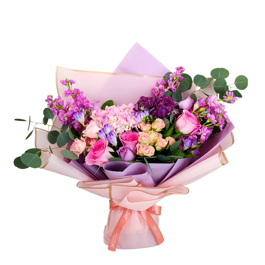 Freya (5 Roses, 2 Hydrangeas) - Flower Bouquet