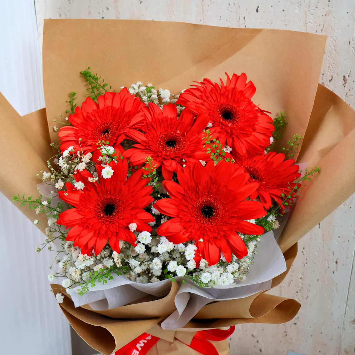 Gisele (6 Gerbera) - Flower Bouquet