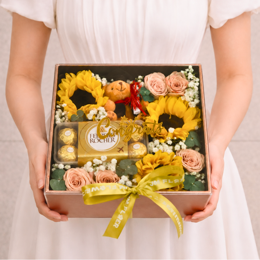 Graduation Cheers - Graduation Gift Hamper