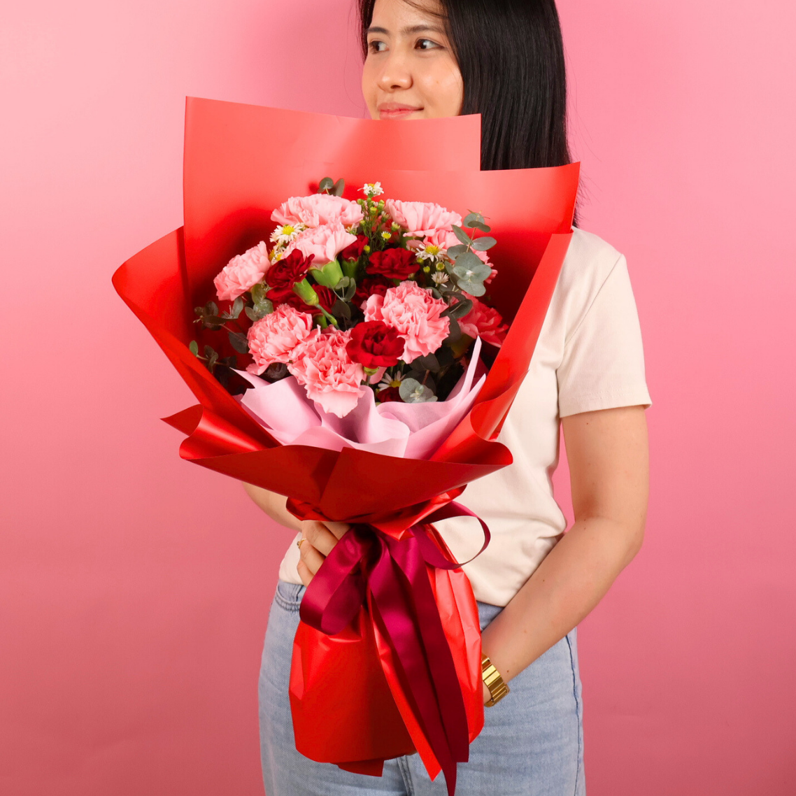 Heart Pop (10 Carnations)