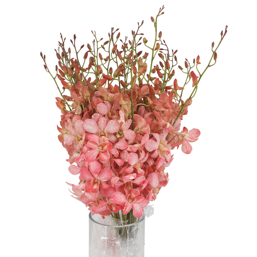 Pink flower bouquet in vase.