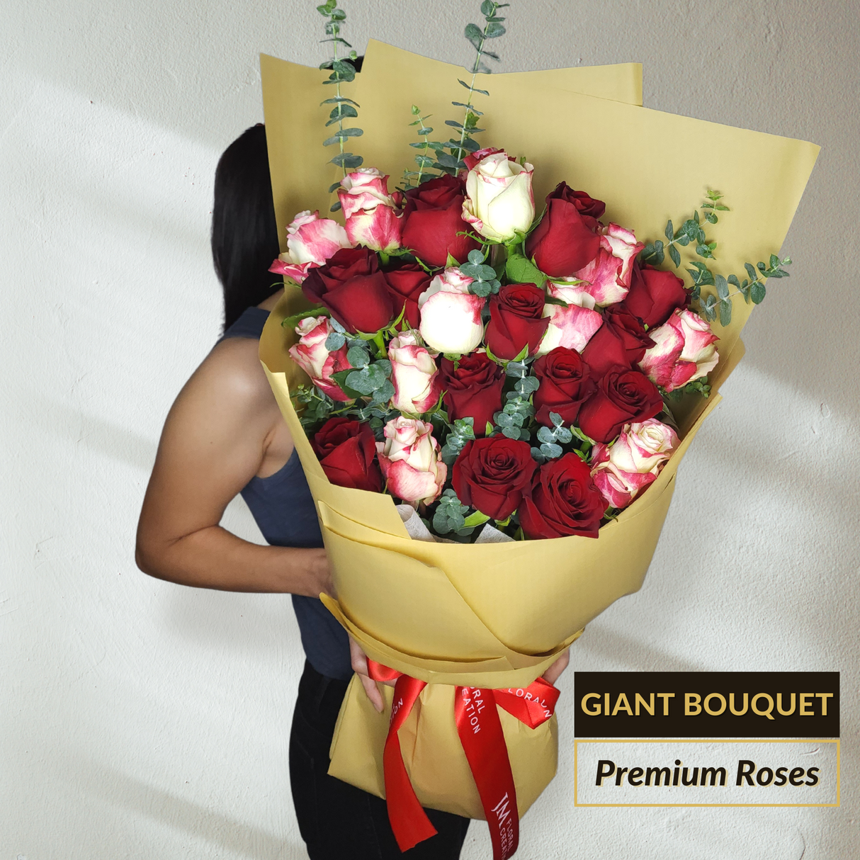 regina Red & Pink Premium Roses Giant Bouquet Birthday Flower Bouquet Singapore