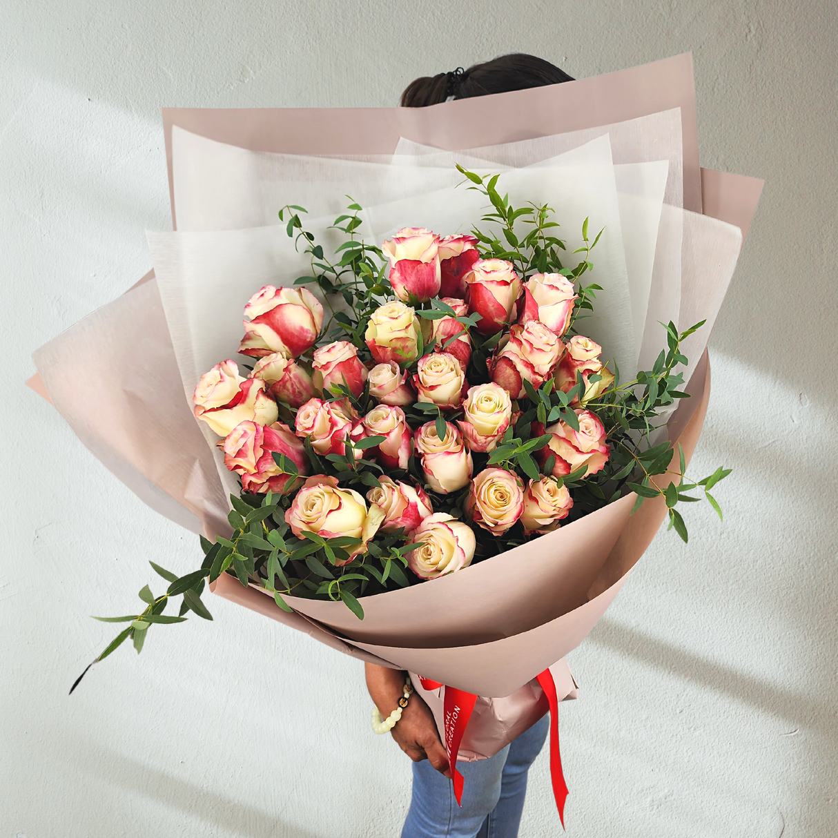 savannah Premium Roses Giant Bouquet Birthday Flower Bouquet Singapore