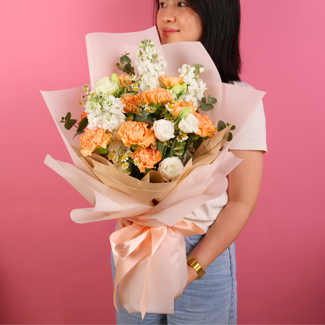 Soft Symphony (Carnations, Mattiola)