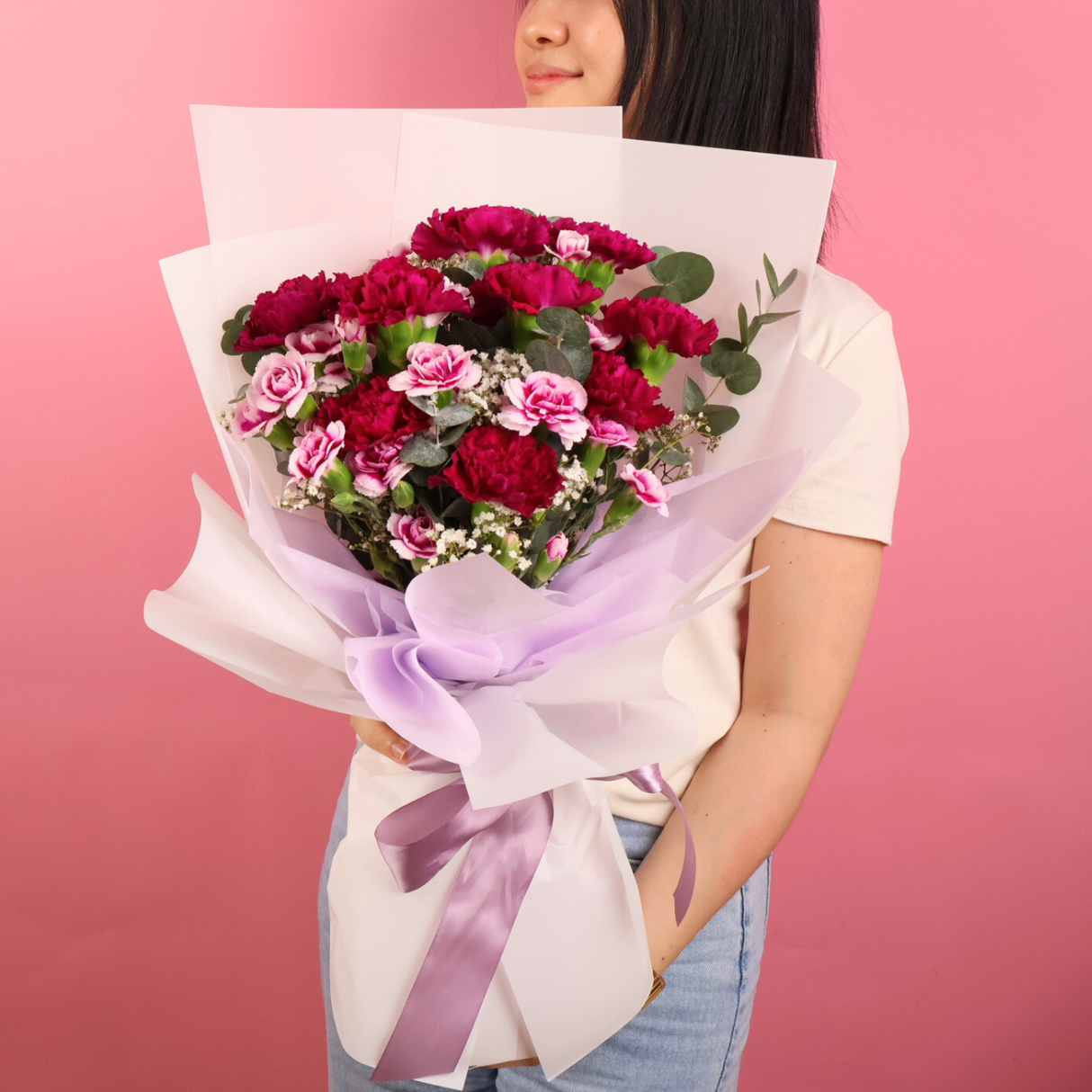 Warm Hugs (10 Carnations)