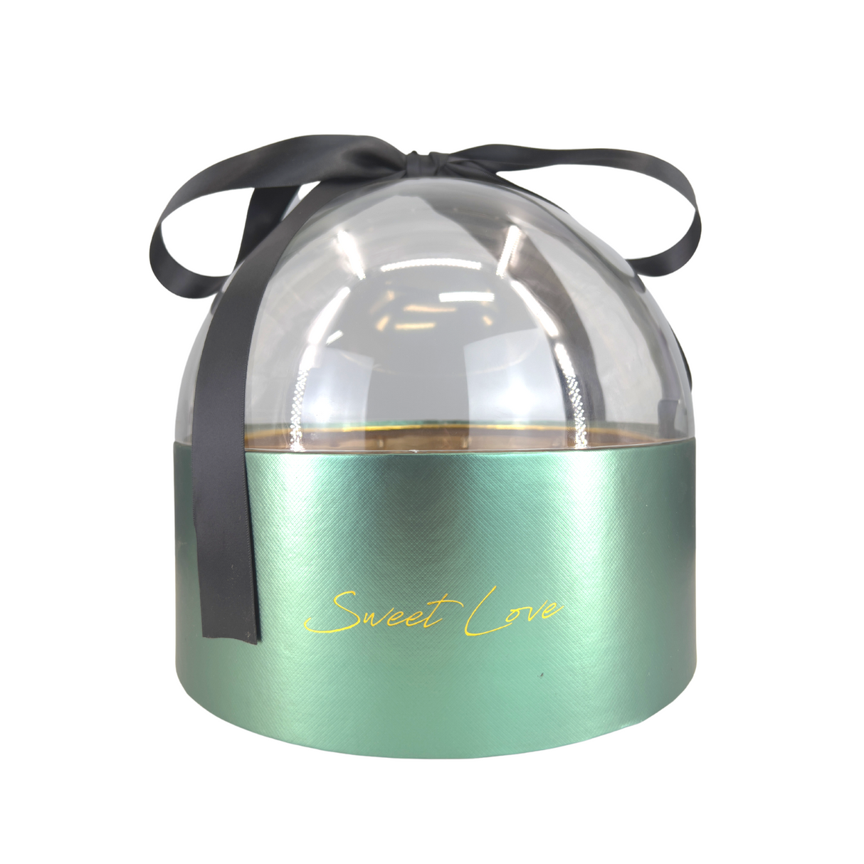 Sweet Love gift bag with ribbon and tin box.