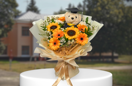 The Perfect Graduation Gift for Every Personality Type