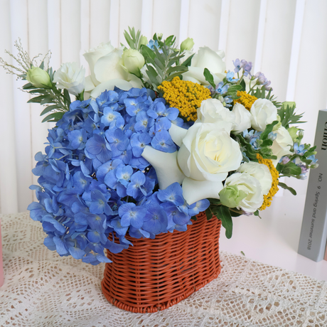 Summer Breeze (Hydrangea, Roses) - Flower Basket