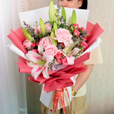 Davina (3 Lilies, 5 Roses)- Flower Bouquet