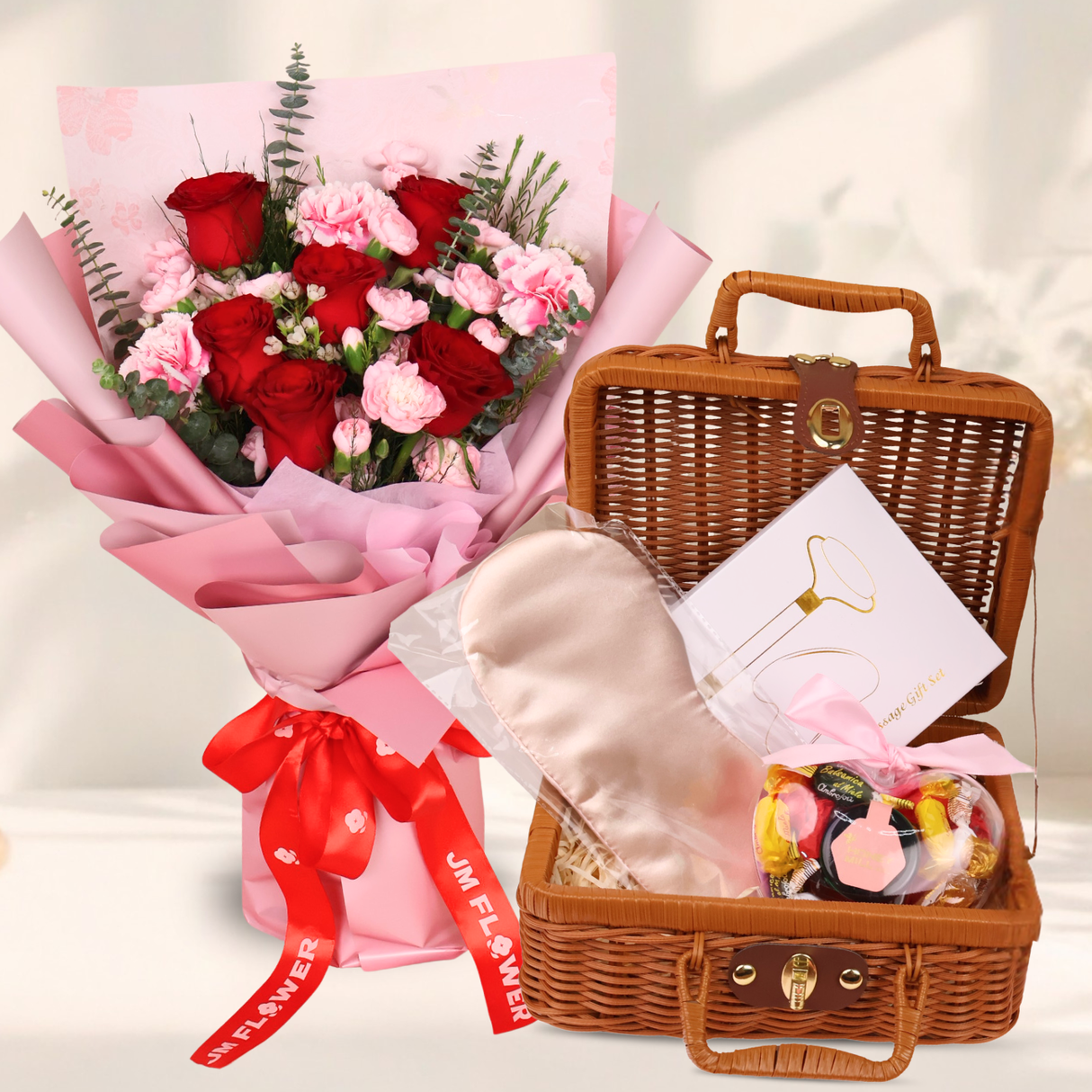 Golden Embrace - Gift Hamper
