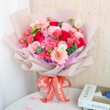 Gwendolyn (15 Roses, 1 Hydrangea) - Flower Bouquet