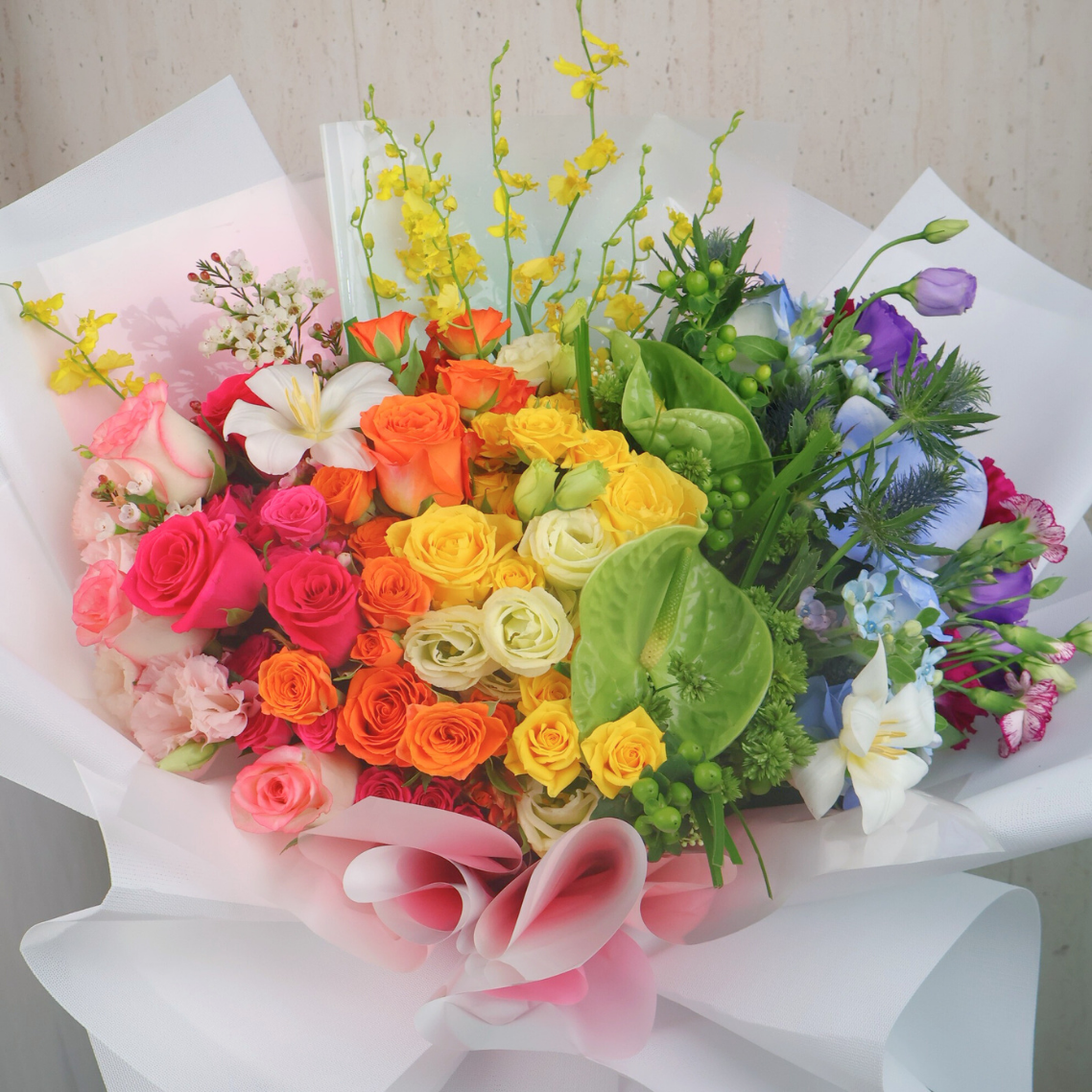 Jacintha (Rainbow) - Luxe Giant Bouquet