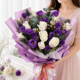 Phoebe (10 Roses) - Flower Bouquet