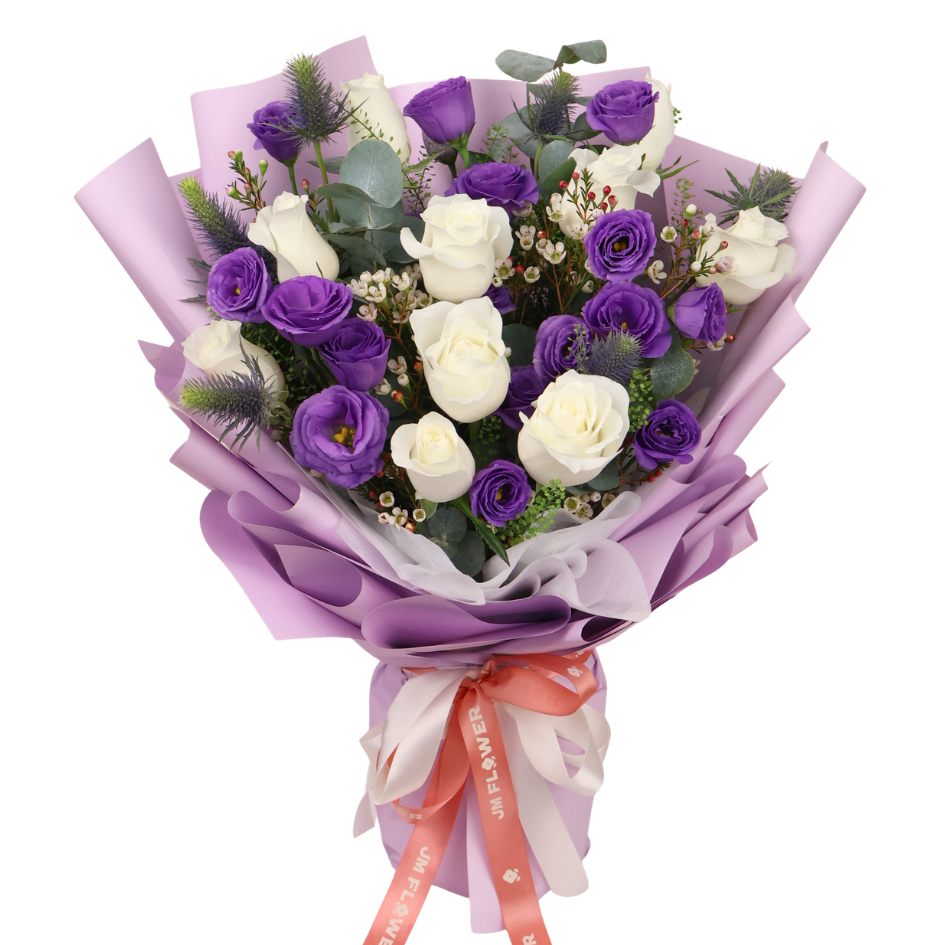 Phoebe (10 Roses) - Flower Bouquet