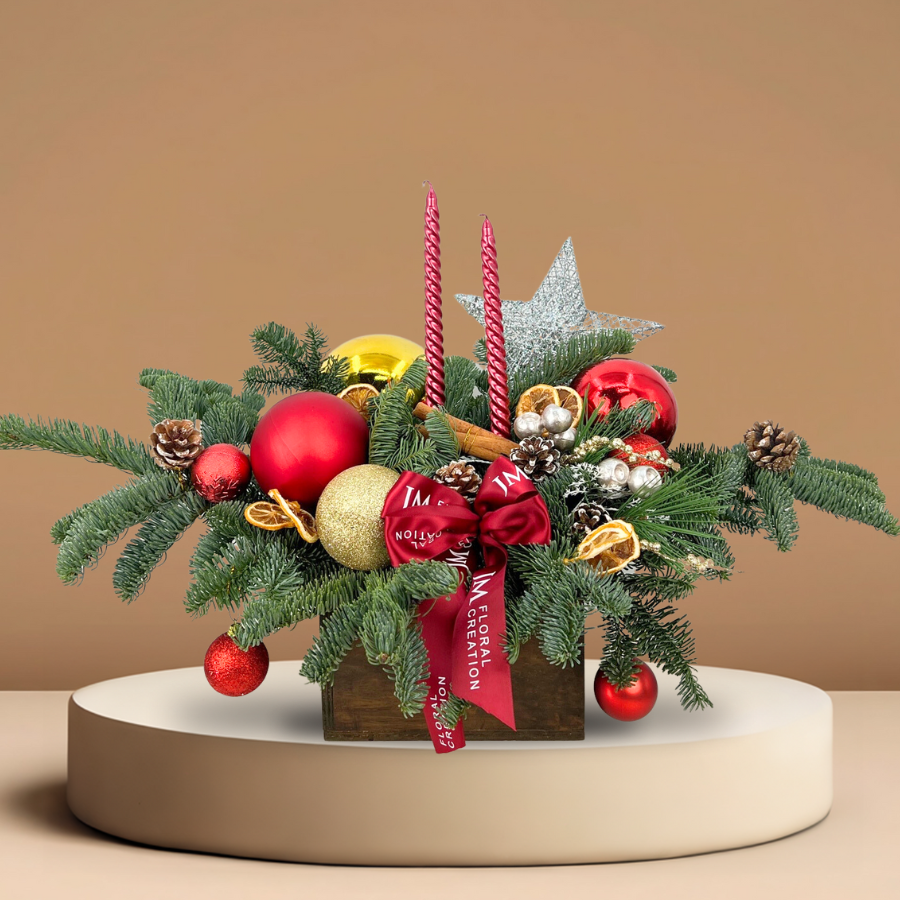 Santa Wonderland - Christmas Arrangement