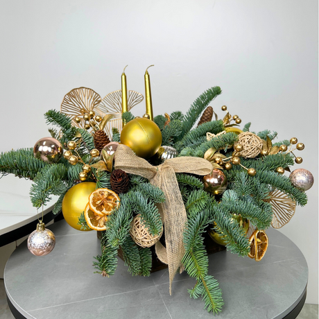 Gleaming Delights - Christmas Arrangement