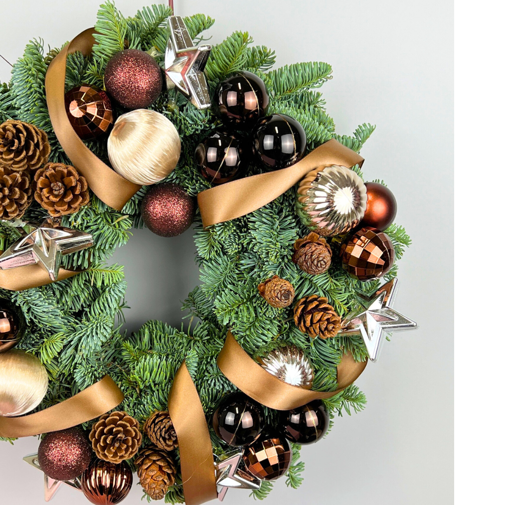 Gleeful Bronze - Christmas Nobilis Wreath