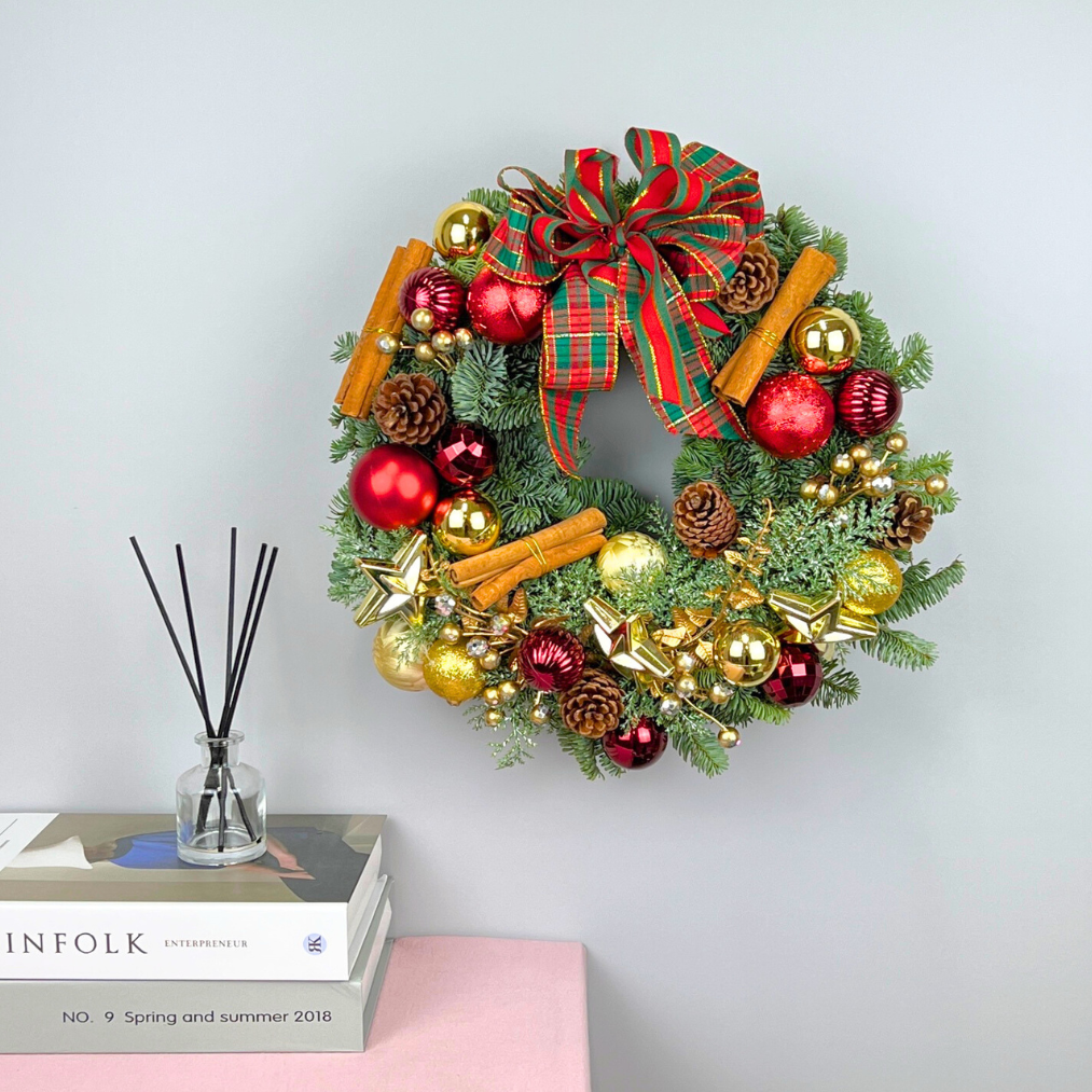 Yuletide Twirl - Christmas Wreath